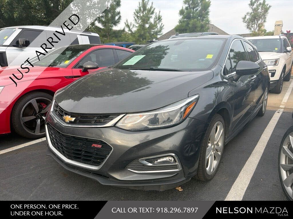 2017 CHEVROLET Cruze
