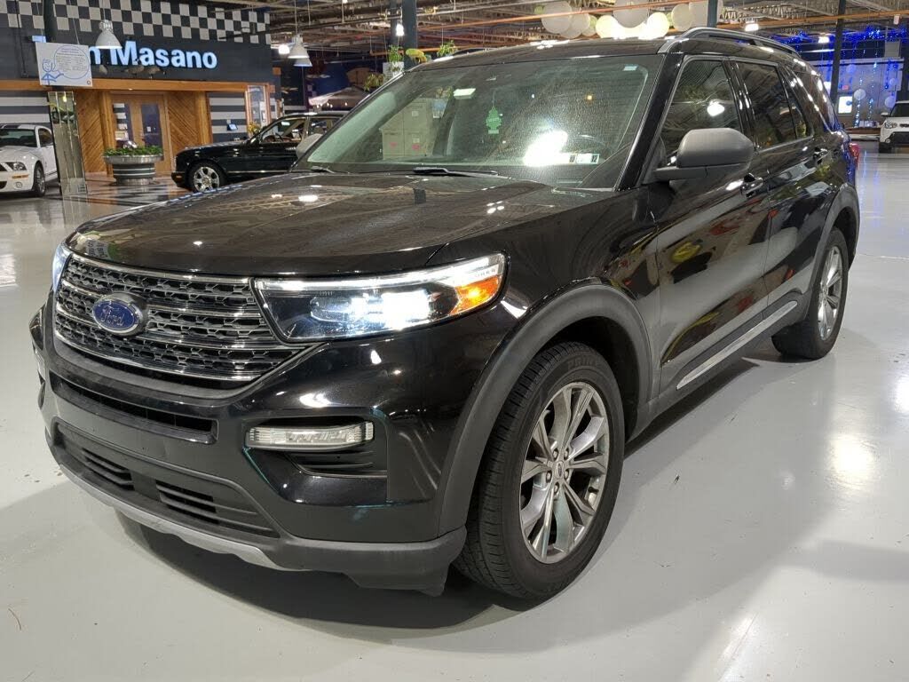 2020 FORD Explorer