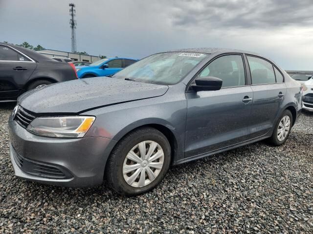 2013 VOLKSWAGEN Jetta