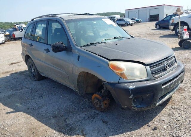 2004 TOYOTA RAV4