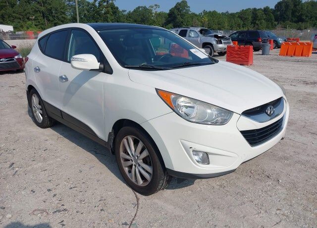 2013 HYUNDAI Tucson