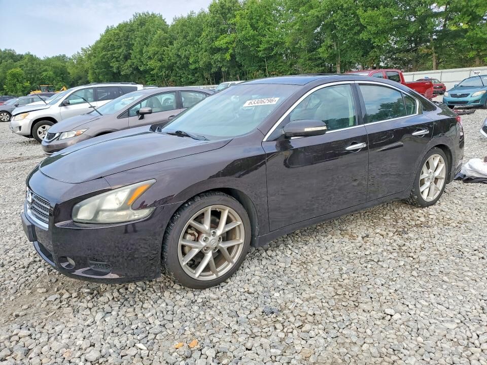2011 NISSAN Maxima