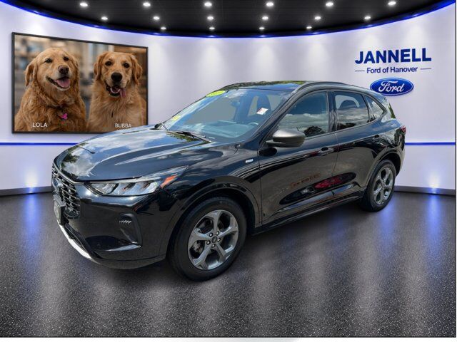 2023 FORD Escape