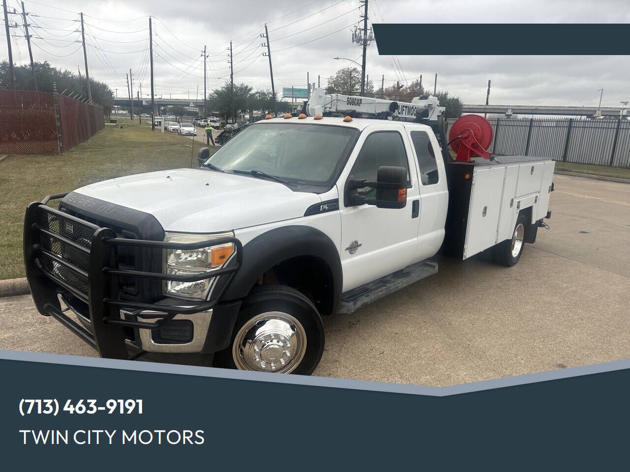 2012 FORD F-550