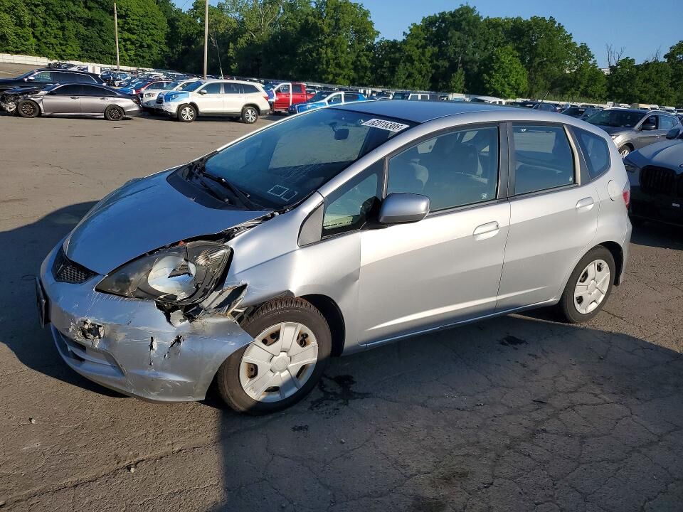 2013 HONDA Fit