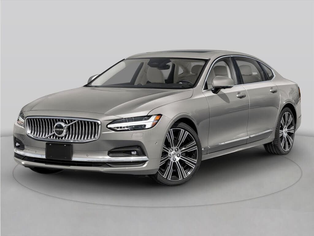 2023 VOLVO S90