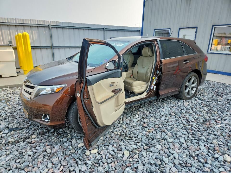 2013 TOYOTA Venza