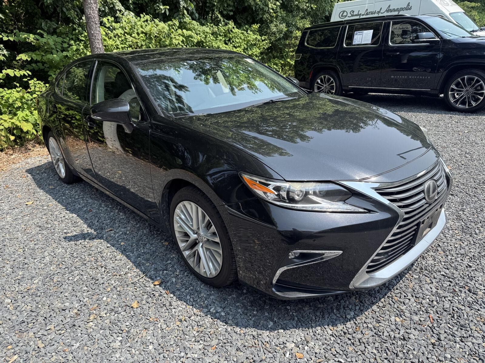 2016 LEXUS ES