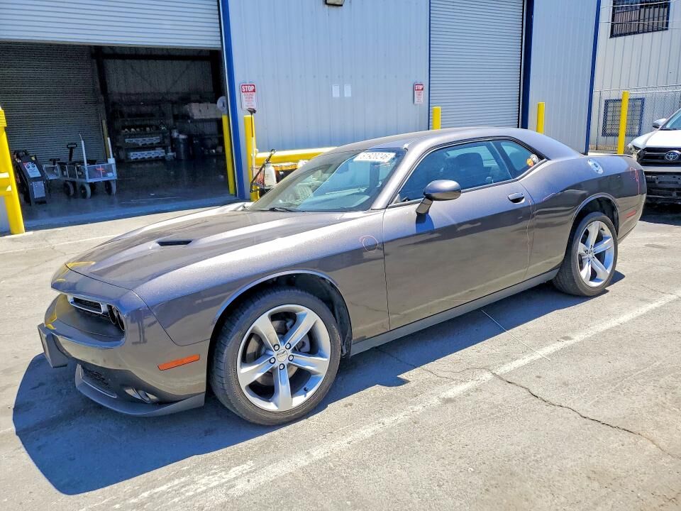 2016 DODGE Challenger