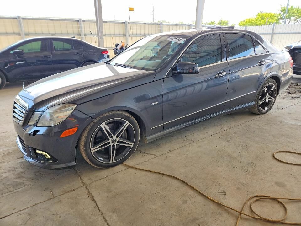 2011 MERCEDES-BENZ E-Class