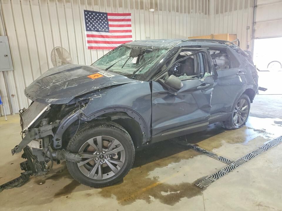 2021 FORD Explorer