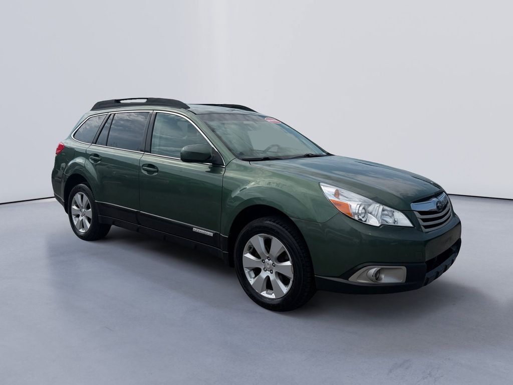 2011 SUBARU Outback