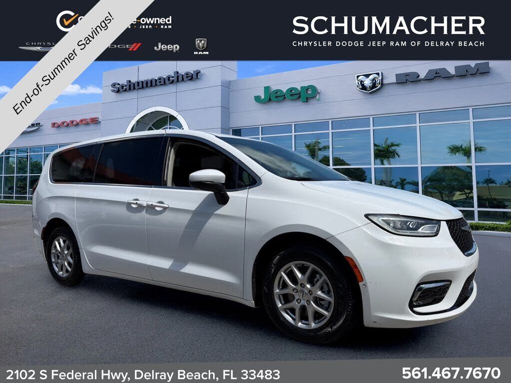 2023 CHRYSLER Pacifica
