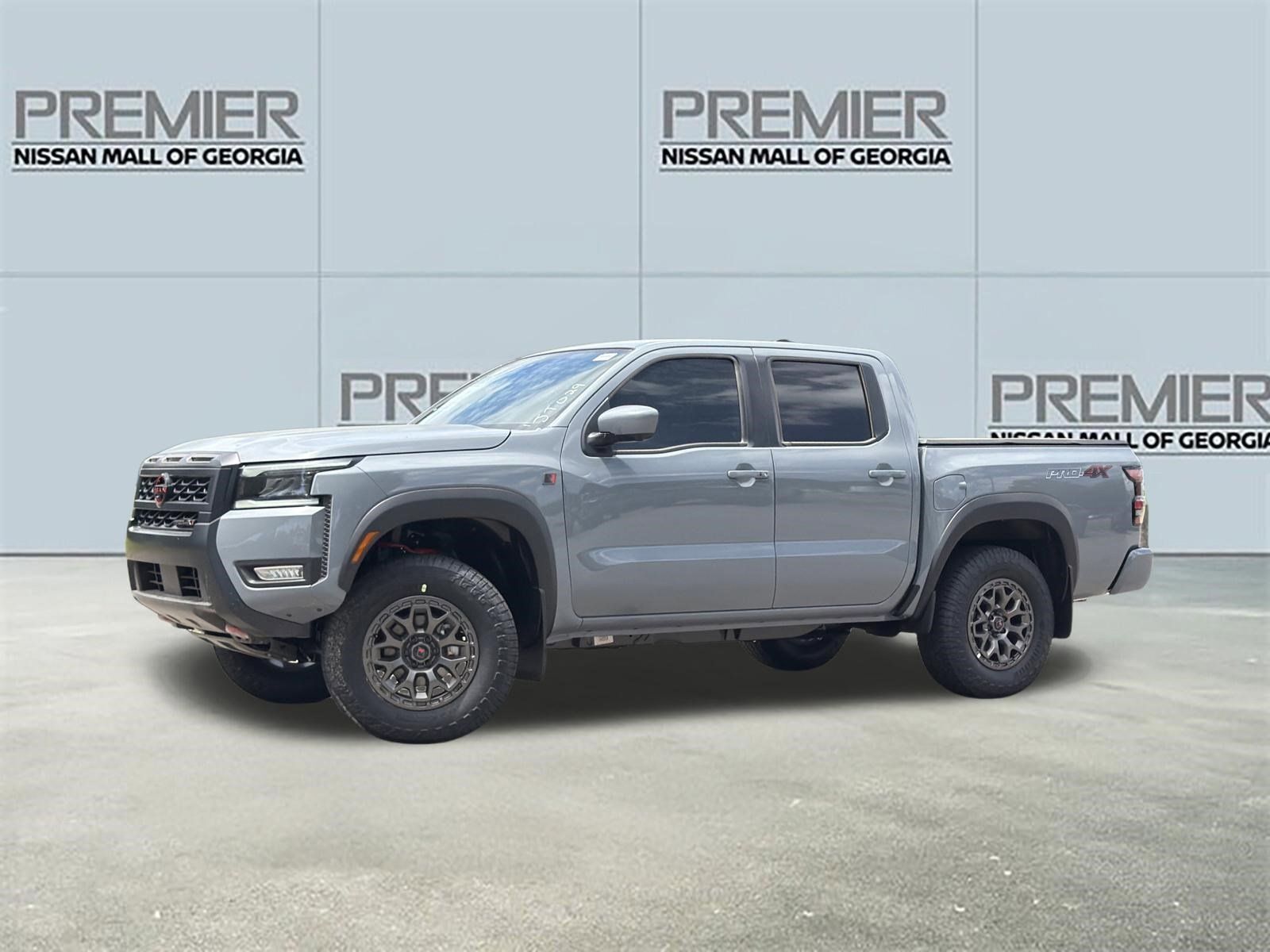 2026 NISSAN Frontier