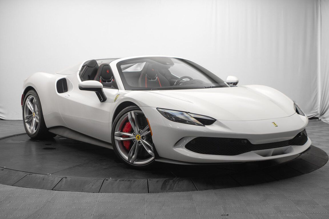 2025 FERRARI 296 GTS