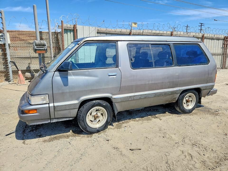 1989 TOYOTA Van