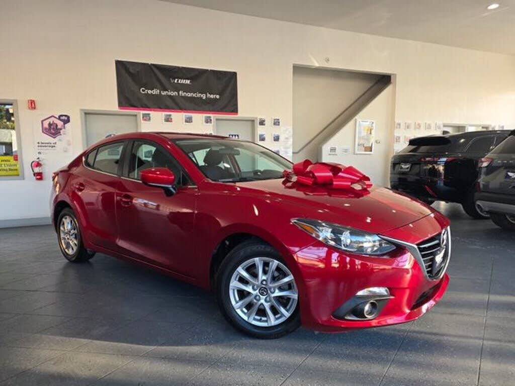 2015 MAZDA Mazda3