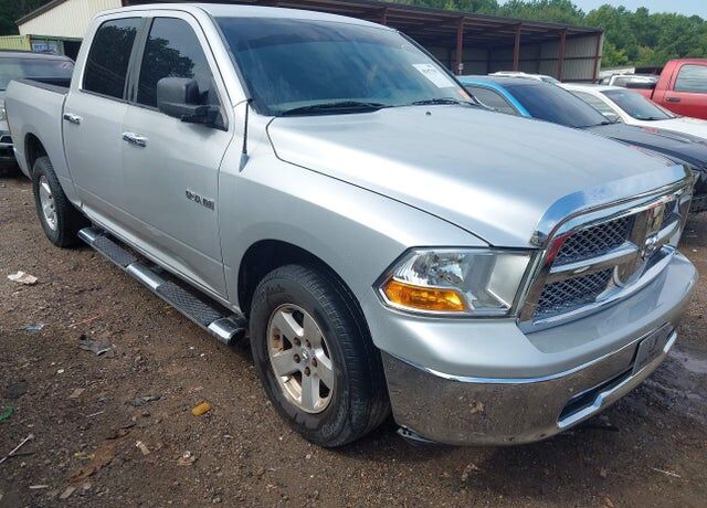 2010 DODGE Ram