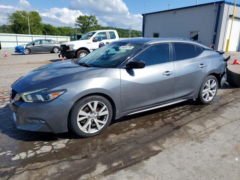 2016 NISSAN Maxima