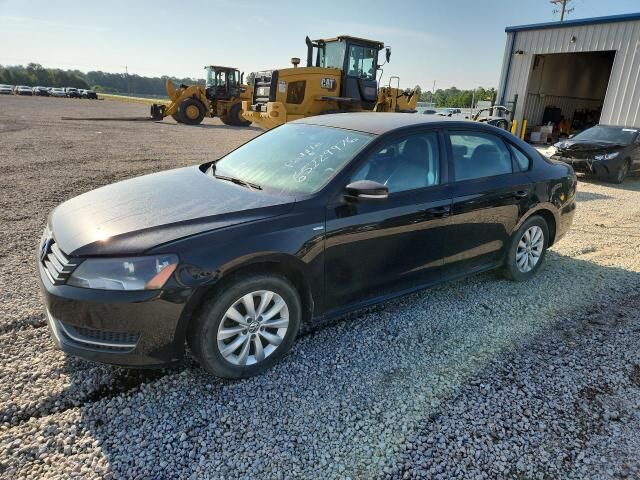 2015 VOLKSWAGEN Passat