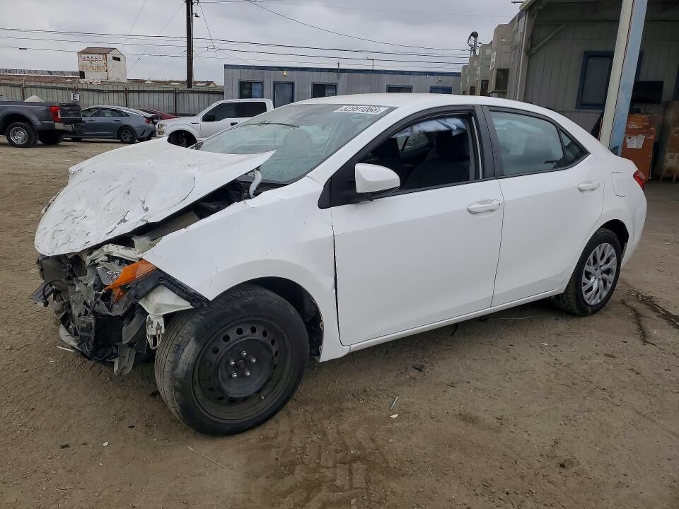 2017 TOYOTA Corolla