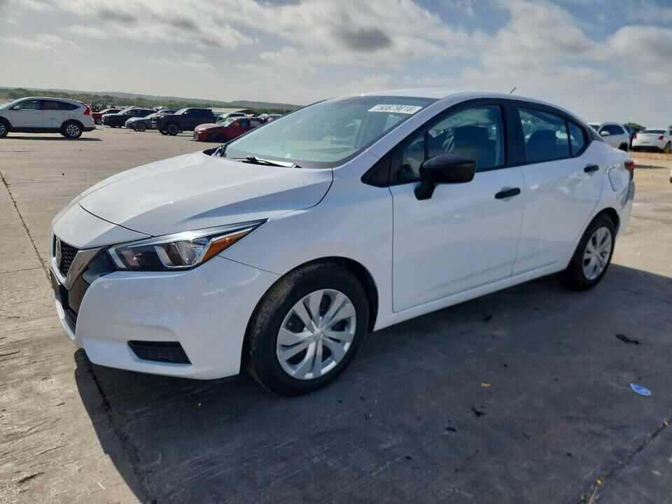 2022 NISSAN Versa