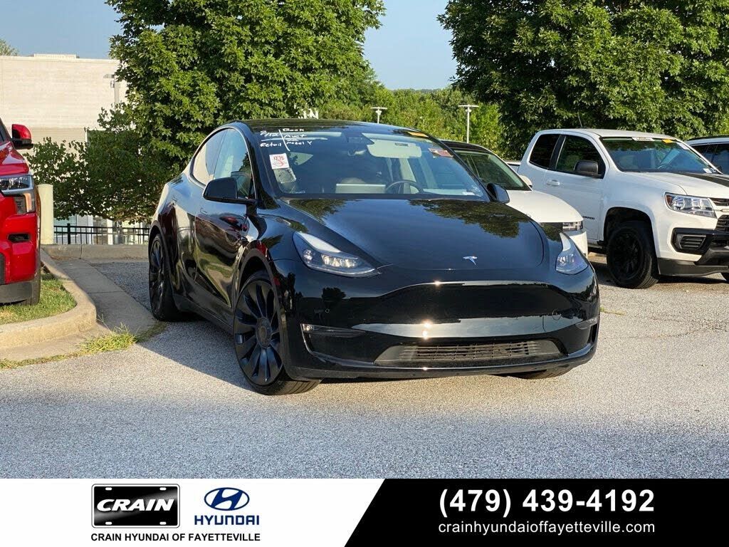 2022 TESLA Model Y