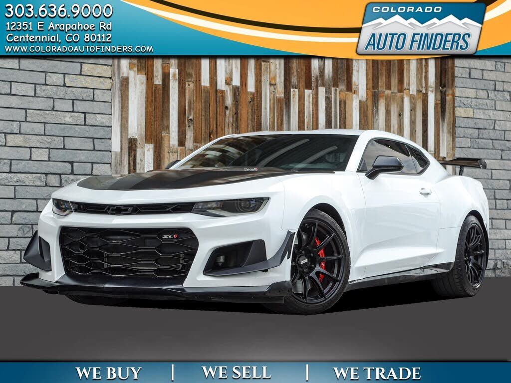 2017 CHEVROLET Camaro