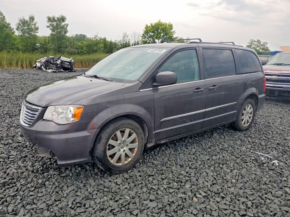 2015 CHRYSLER Town and Country