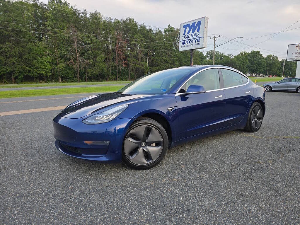 2019 TESLA Model 3