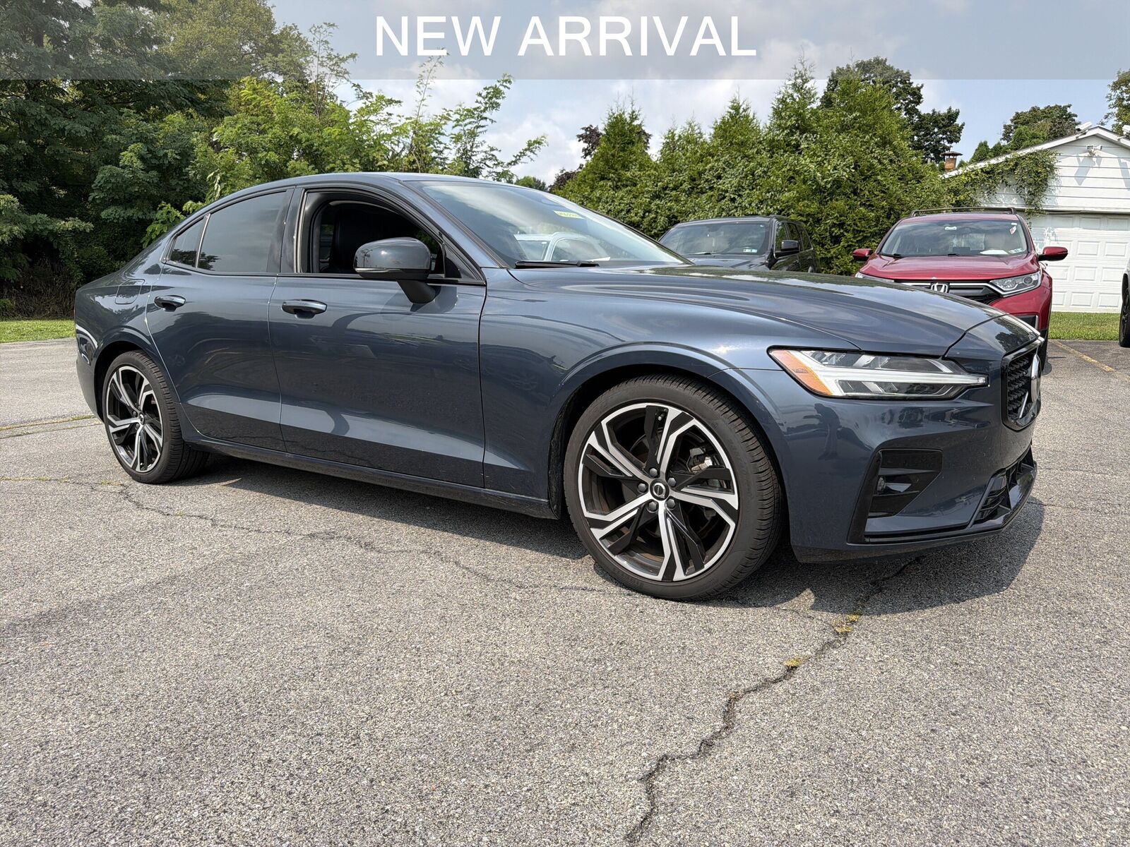 2024 VOLVO S60