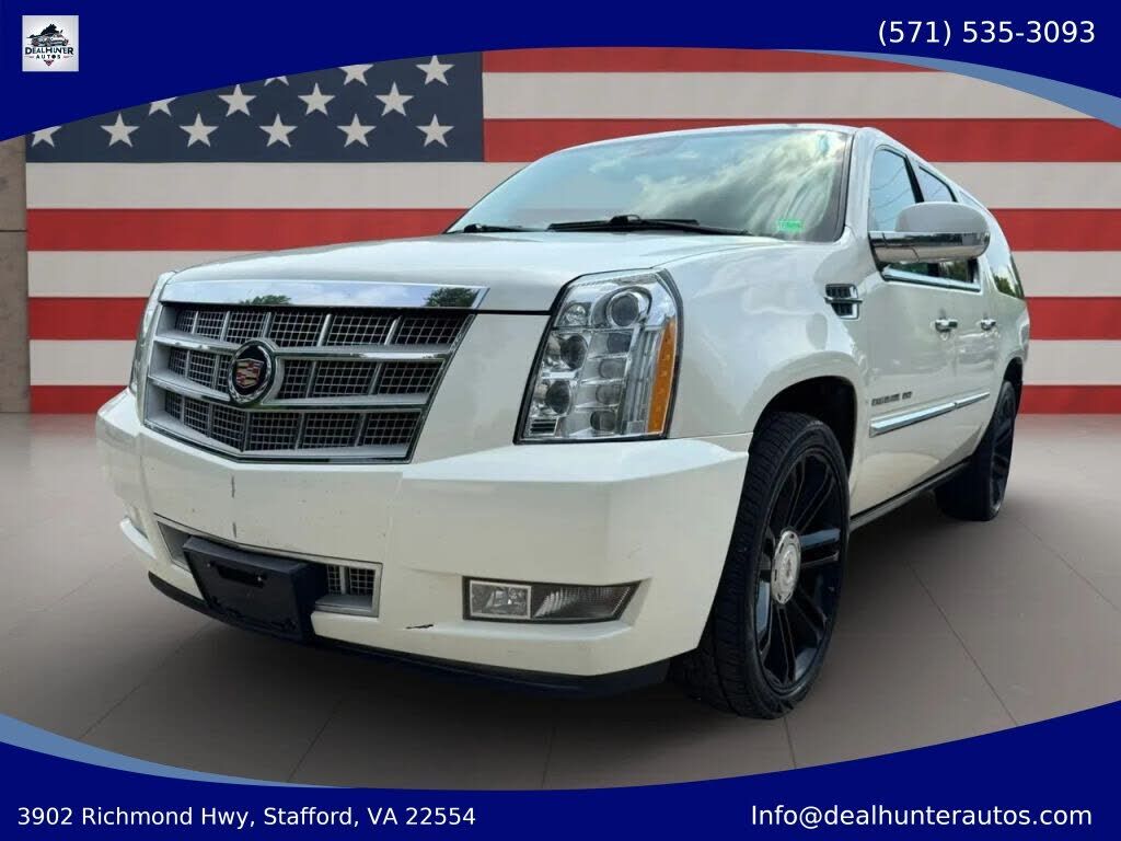 2011 CADILLAC Escalade