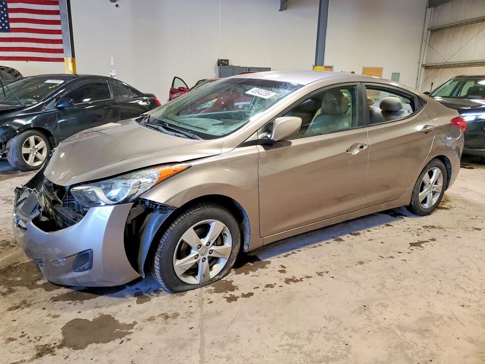 2011 HYUNDAI Elantra