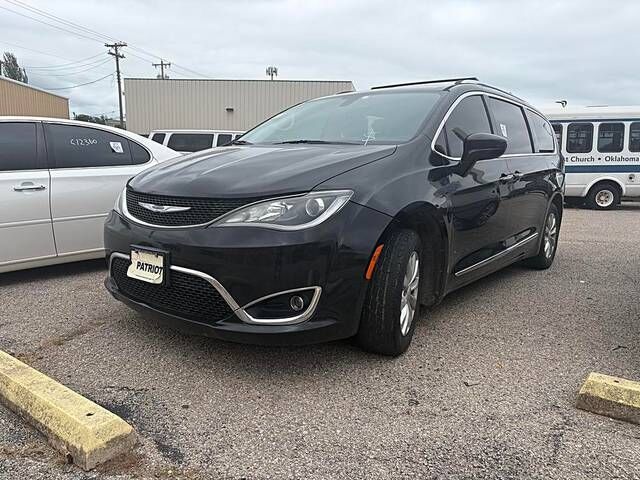 2019 CHRYSLER Pacifica