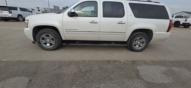 2014 CHEVROLET Suburban