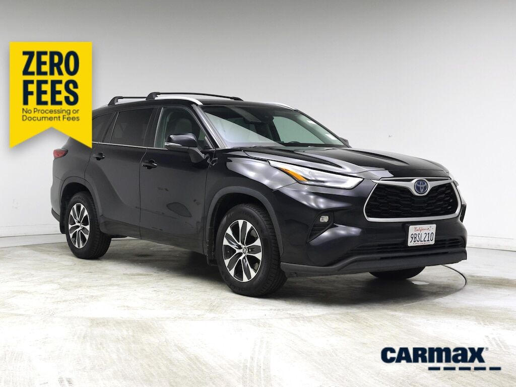 2022 TOYOTA Highlander