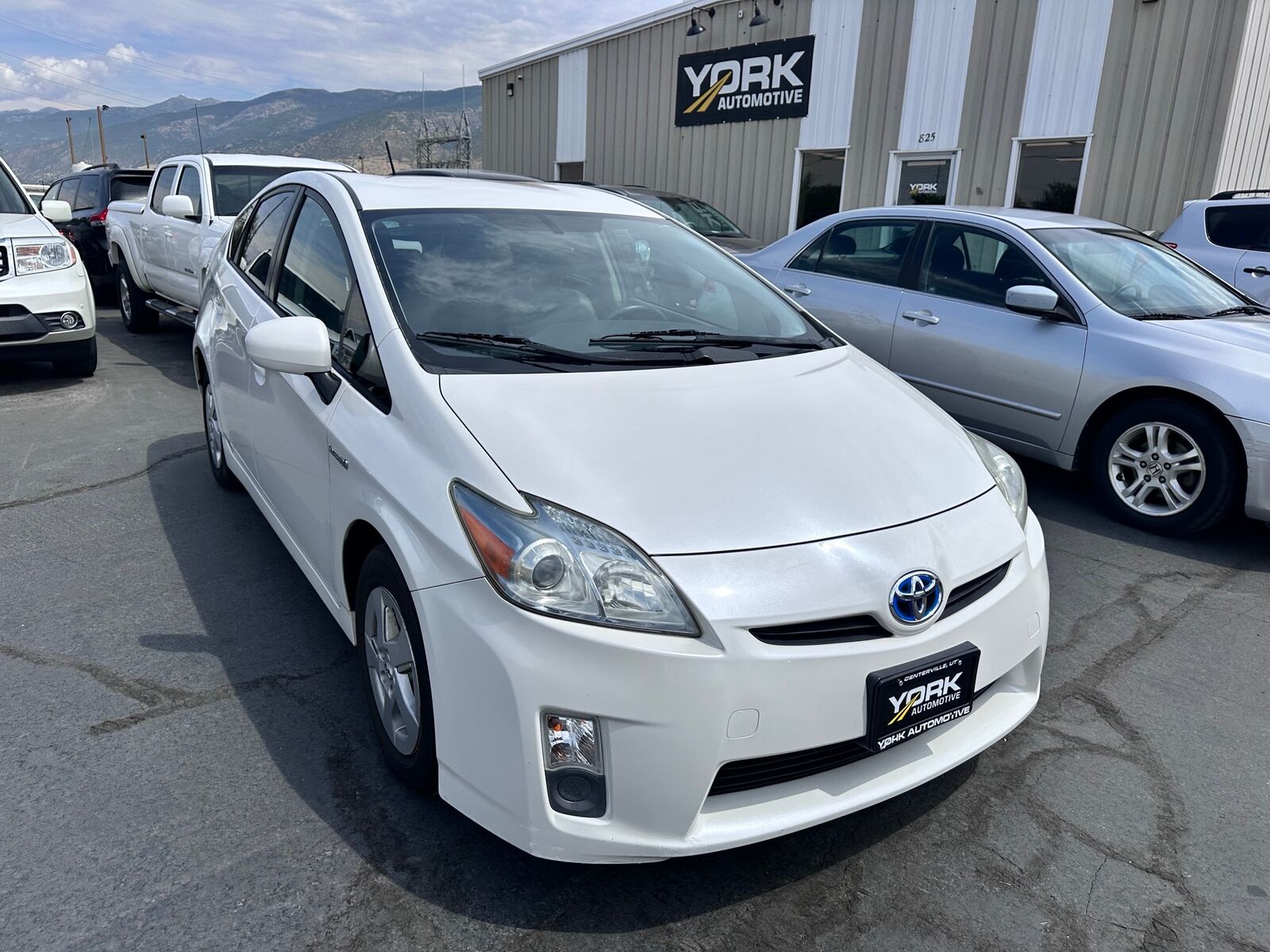 2011 TOYOTA PRIUS
