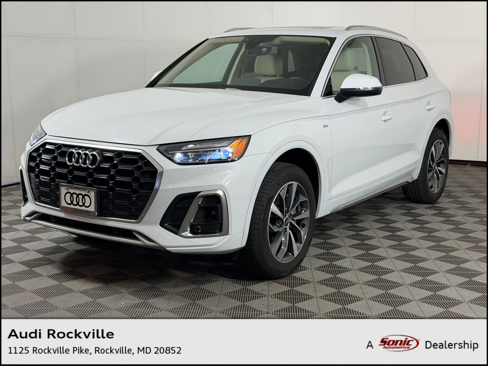 2023 AUDI Q5