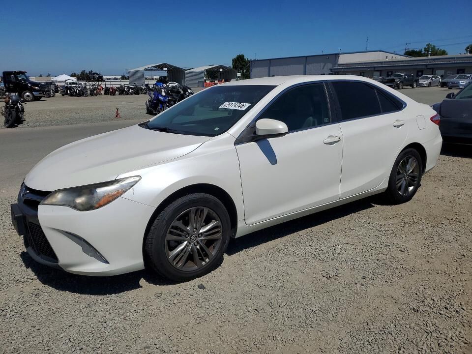 2017 TOYOTA Camry