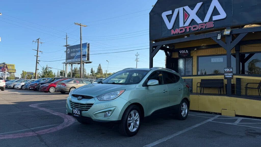 2013 HYUNDAI Tucson
