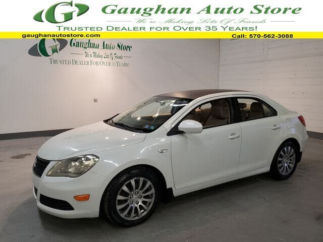 2010 SUZUKI Kizashi