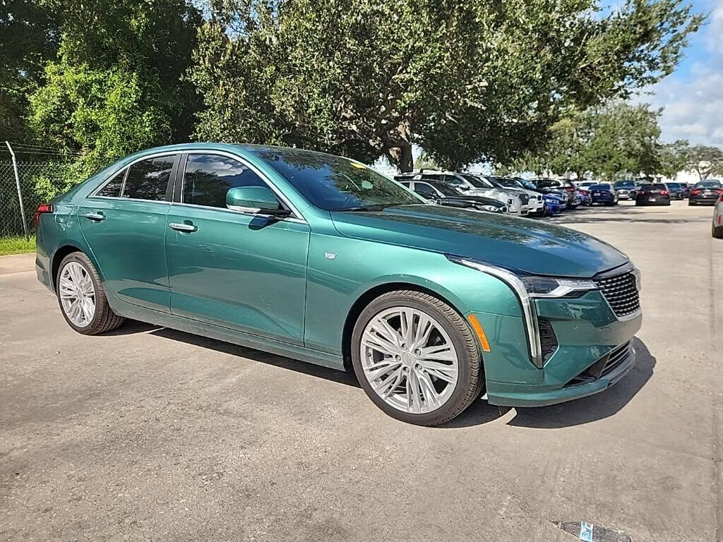 2025 CADILLAC CT4