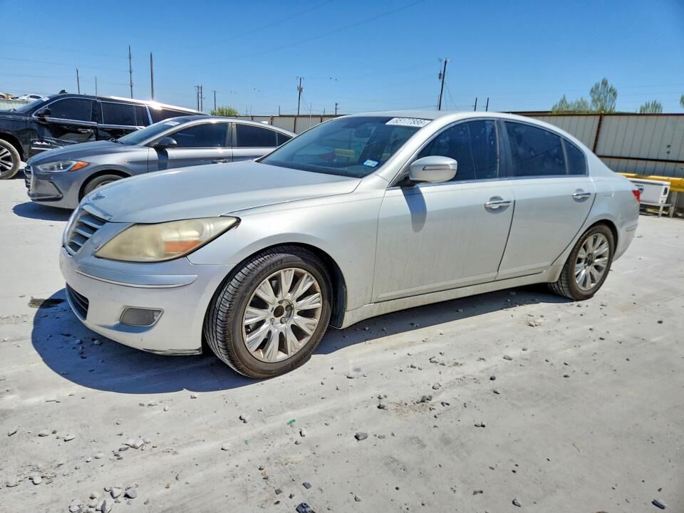 2011 HYUNDAI Genesis
