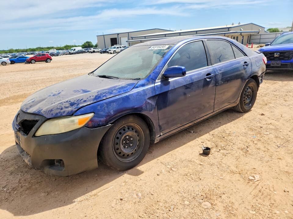 2010 TOYOTA Camry