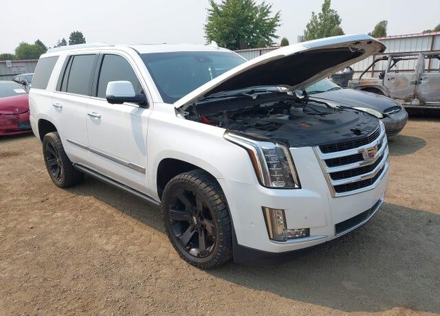 2020 CADILLAC Escalade
