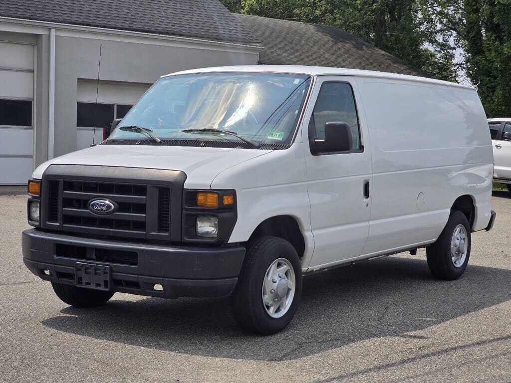 2010 FORD E-150
