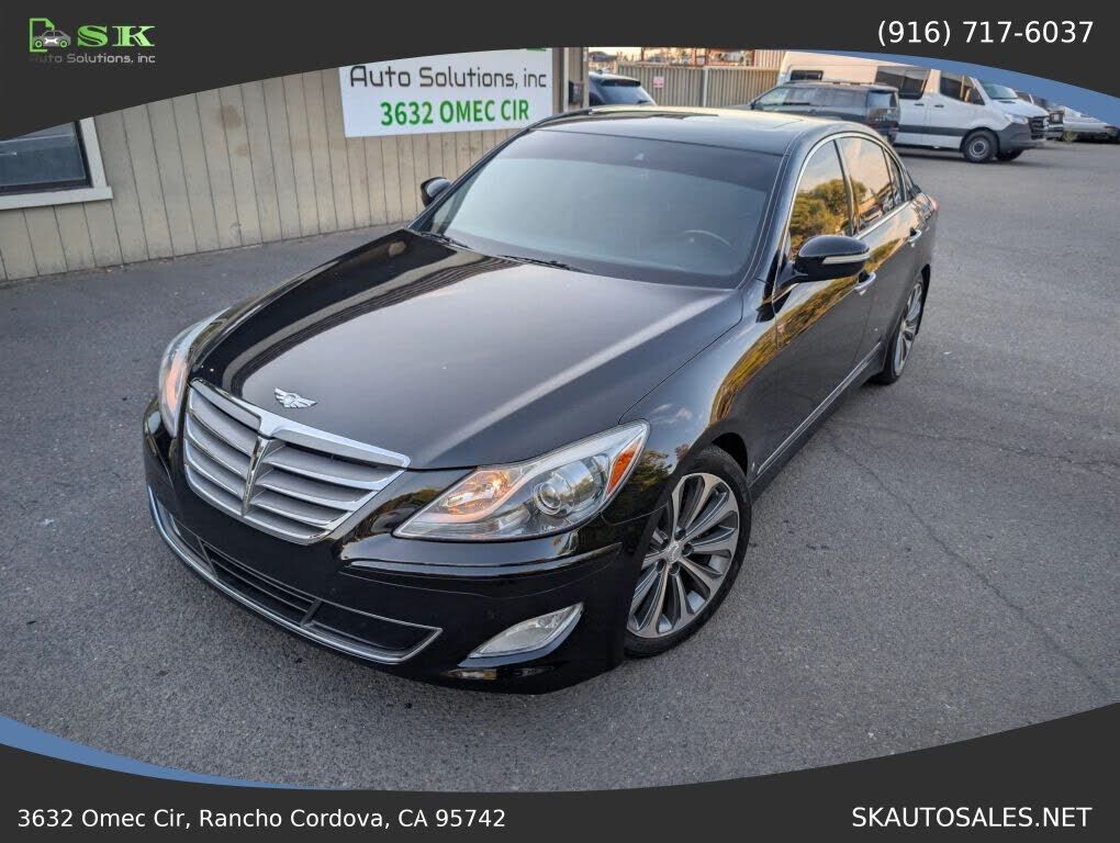2014 HYUNDAI Genesis
