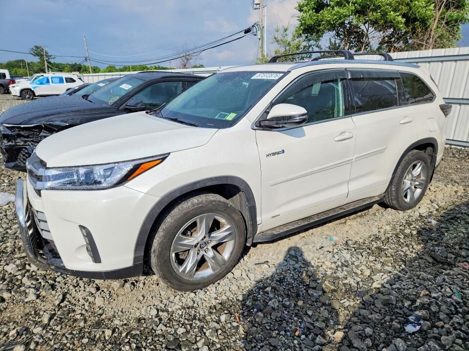 2016 TOYOTA Highlander