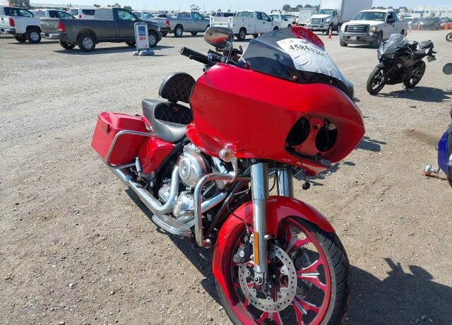 2010 HARLEY DAVIDSON Road Glide Custom