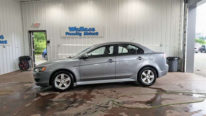 2013 MITSUBISHI Lancer